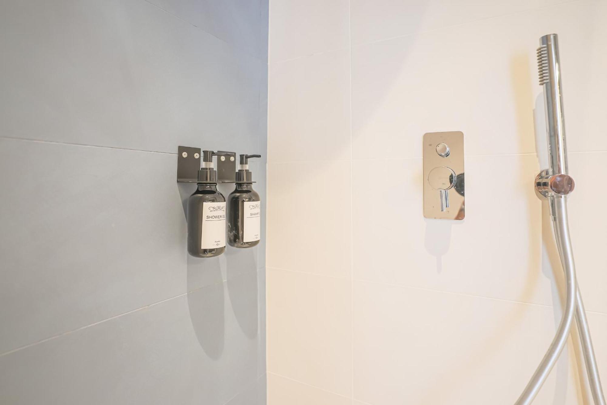 Desiderio Guest House サレルノ エクステリア 写真