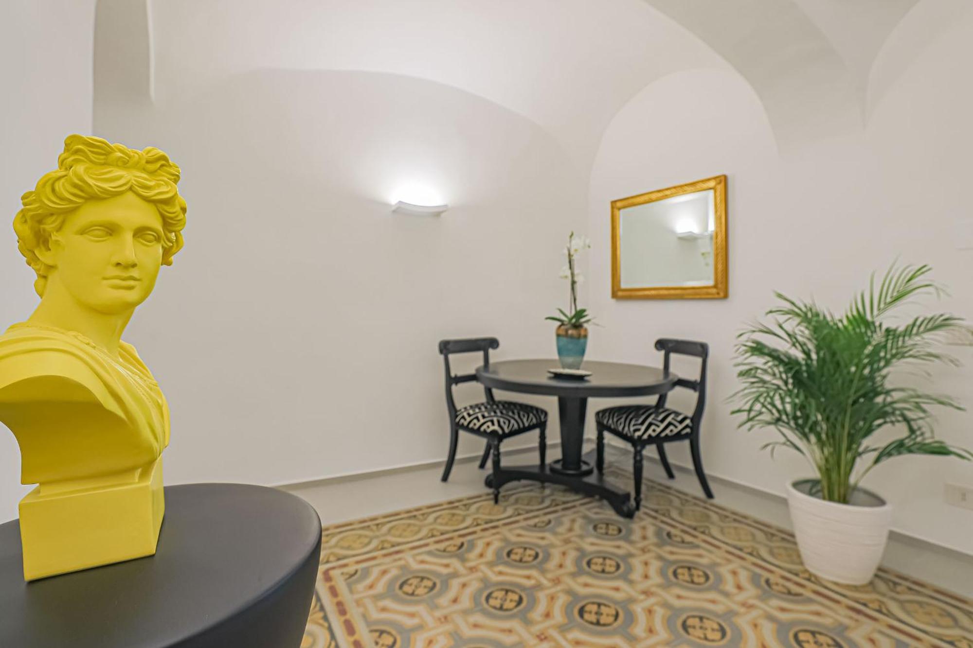 Desiderio Guest House サレルノ エクステリア 写真